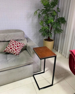 Mesa de Apoio em Aço Carbono com Tampo de Madeira